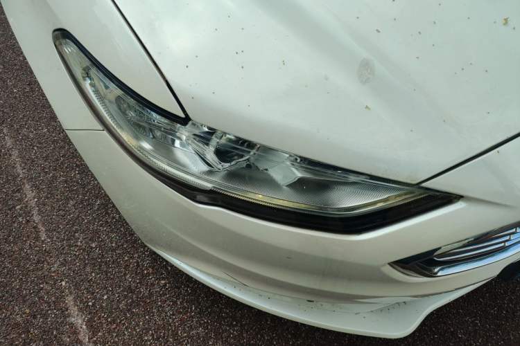 Used Ford Mondeo 2017 Facelifted EcoBoost 180 Fashion Edition Right Front Headlight