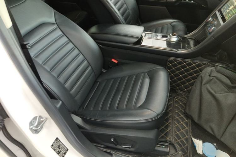 Used Ford Mondeo 2017 EcoBoost 180 Stylish Model Right Front Seat