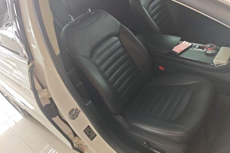 Used Ford Mondeo 2017 EcoBoost 180 Stylish Model Right Front Seat