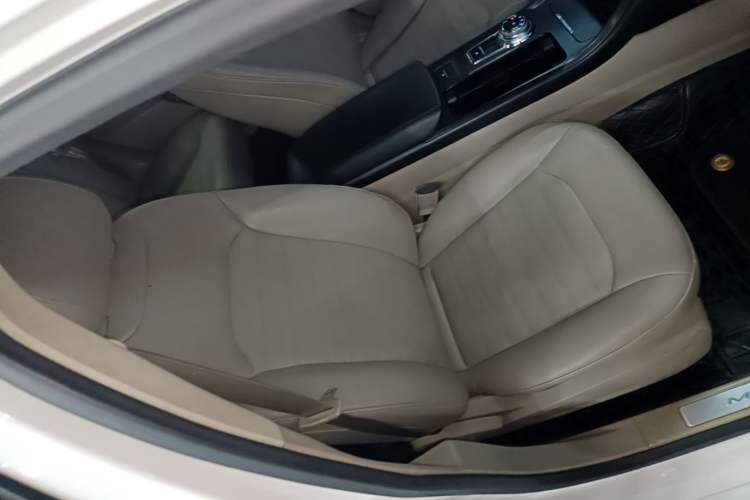 Used Ford Mondeo 2017 EcoBoost 180 Comfort Model Right Front Seat