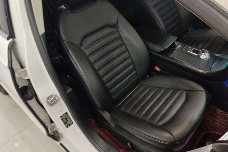 Used Ford Mondeo 2017 EcoBoost 200 Stylish Model Right Front Seat