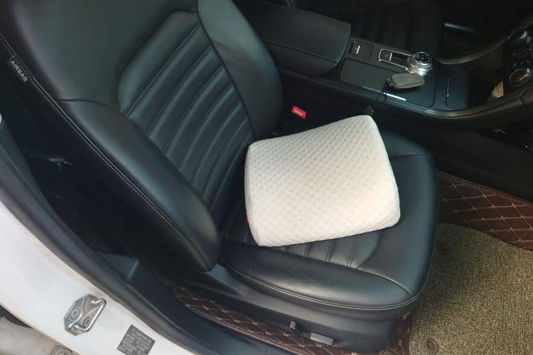 Used Ford Mondeo 2017 EcoBoost 200 Stylish Model Right Front Seat