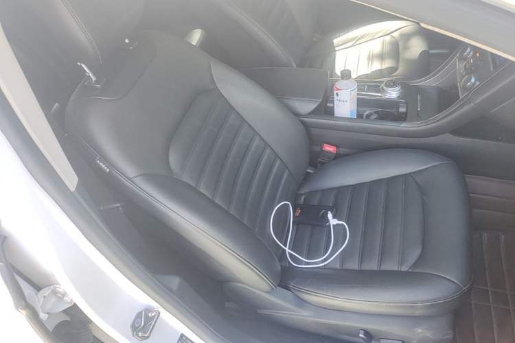 Used Ford Mondeo 2017 EcoBoost 180 Stylish Model Right Front Seat