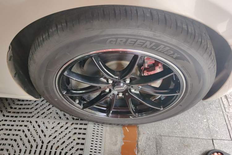 Used Ford Mondeo 2017 EcoBoost 200 Stylish Model Right Front Wheel Hub