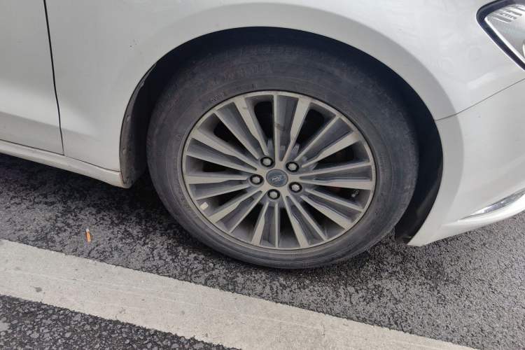 Used Ford Mondeo 2017 EcoBoost 180 Luxury Model Right Front Wheel Hub