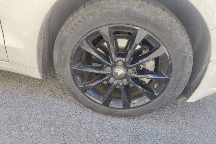 Used Ford Mondeo 2017 EcoBoost 180 Stylish Model Right Front Wheel Hub