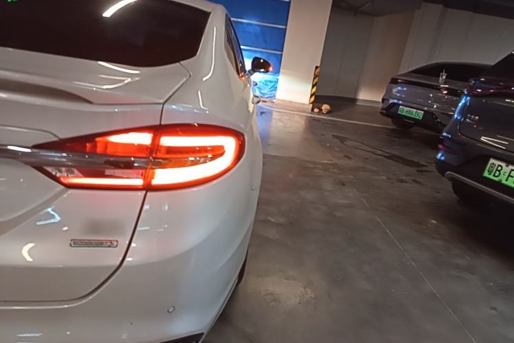 Used Ford Mondeo 2017 EcoBoost 180 Stylish Model Right Rear Taillight