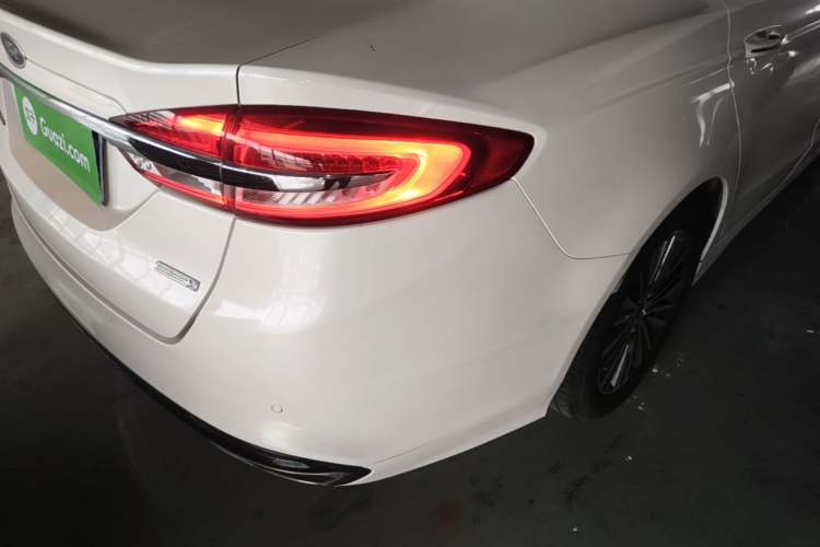 Used Ford Mondeo 2017 Restyled EcoBoost 180 Luxury Version Right Rear Taillight