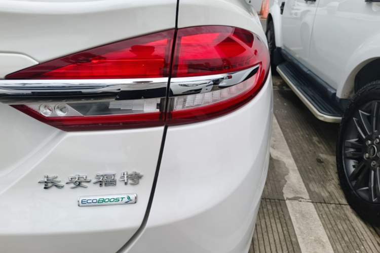 Used Ford Mondeo 2017 Restyled EcoBoost 180 Luxury Version Right Rear Taillight