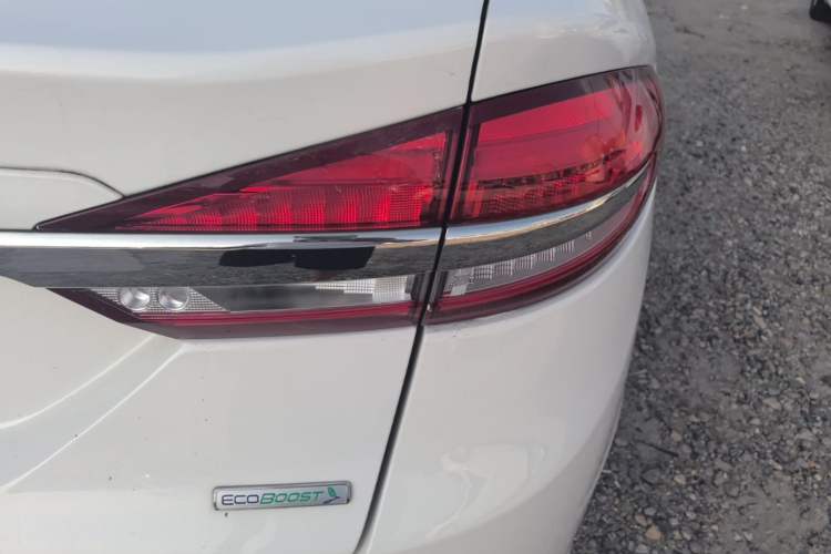 Used Ford Mondeo 2017 Facelifted EcoBoost 180 Fashion Edition Right Rear Taillight