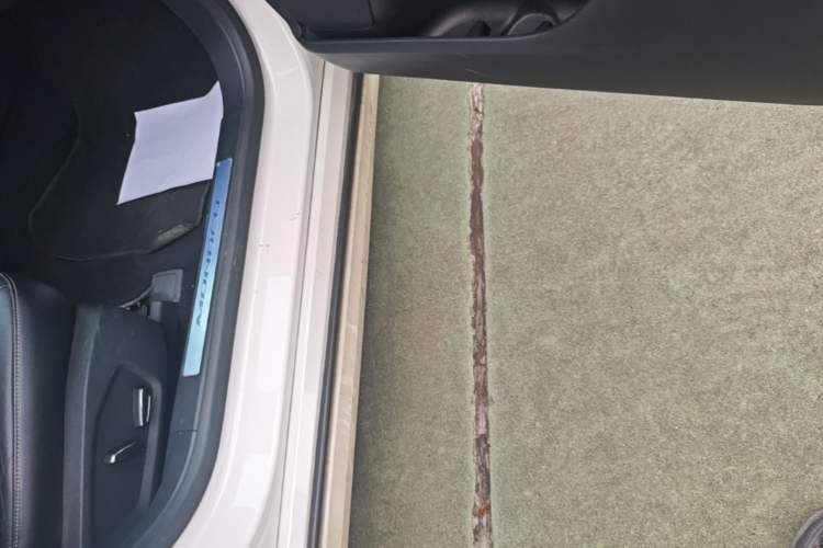 Used Ford Mondeo 2017 EcoBoost 180 Stylish Model Right Side Sill