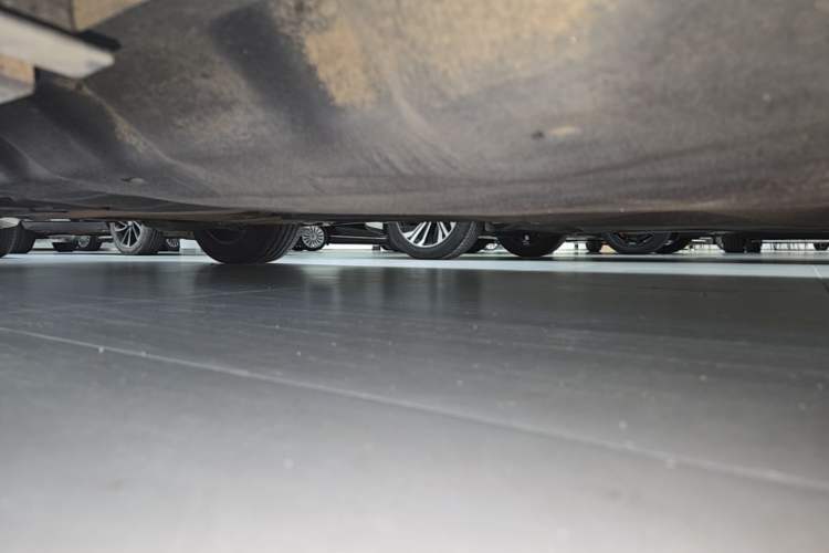 Used Ford Mondeo 2017 EcoBoost 180 Stylish Model Right Side Sill