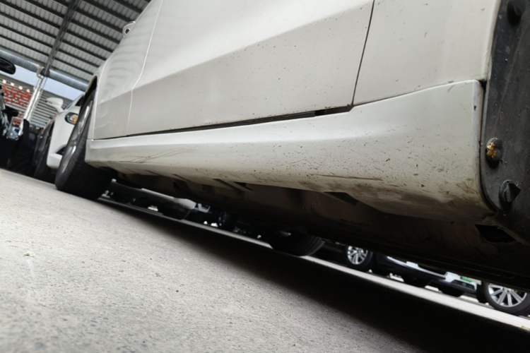 Used Ford Mondeo 2017 EcoBoost 180 Stylish Model Right Side Sill