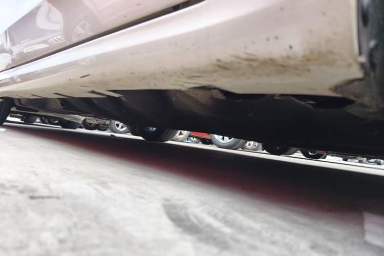 Used Ford Mondeo 2017 EcoBoost 180 Stylish Model Right Side Sill