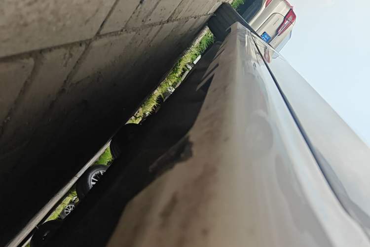 Used Ford Mondeo 2017 EcoBoost 180 Luxury Model Right Side Sill