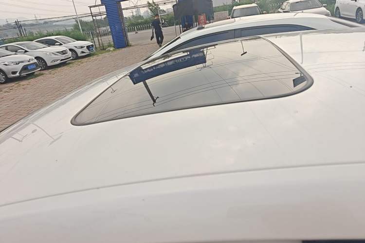 Used Ford Mondeo 2017 EcoBoost 180 Luxury Model Roof