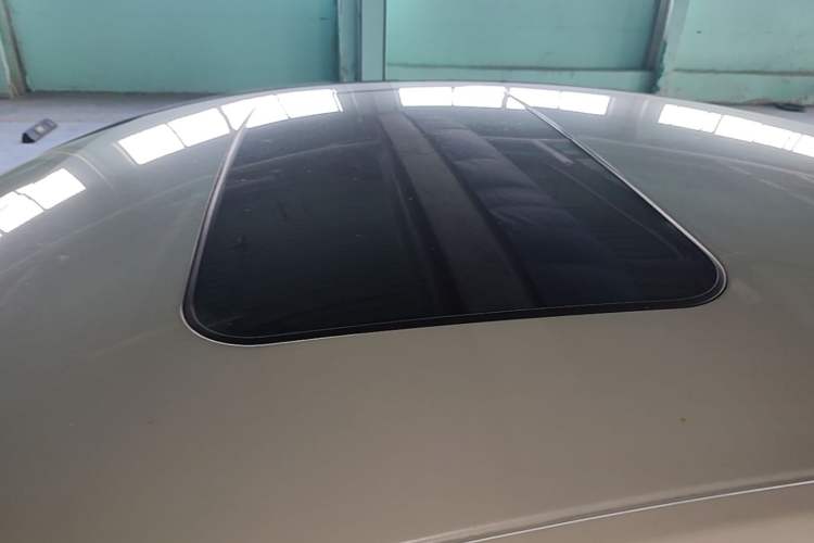 Used Ford Mondeo 2017 EcoBoost 200 Luxury Model Roof