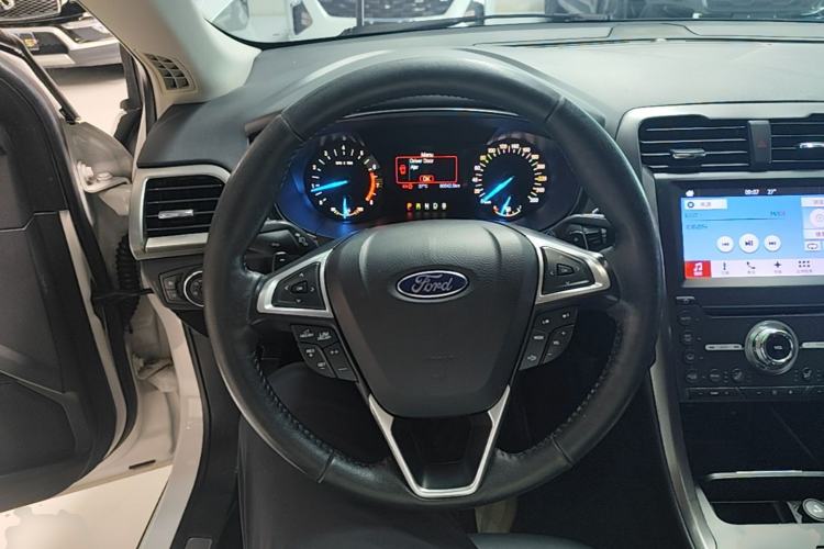 Used Ford Mondeo 2017 EcoBoost 180 Stylish Model Steering Wheel