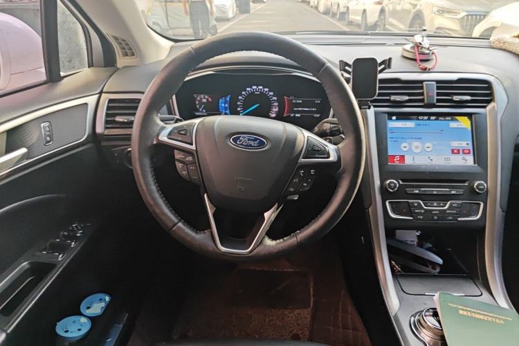 Used Ford Mondeo 2017 Facelifted EcoBoost 200 Luxury Version Steering Wheel