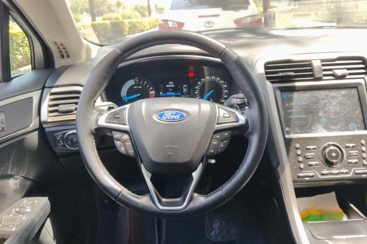 Used Ford Mondeo 2017 EcoBoost 180 Stylish Model Steering Wheel