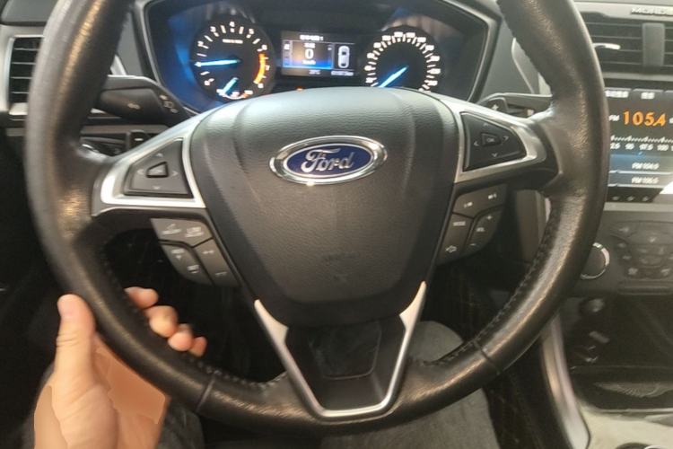 Used Ford Mondeo 2017 EcoBoost 180 Stylish Model Steering Wheel