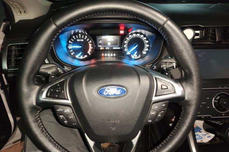 Used Ford Mondeo 2017 EcoBoost 180 Stylish Model Steering Wheel