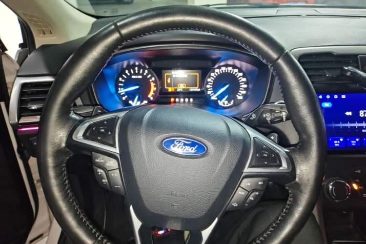 Used Ford Mondeo 2017 Facelifted EcoBoost 180 Fashion Edition Steering Wheel