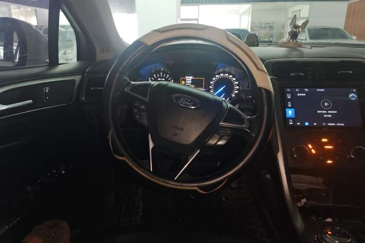 Used Ford Mondeo 2017 Facelifted EcoBoost 180 Fashion Edition Steering Wheel