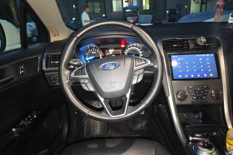 Used Ford Mondeo 2017 EcoBoost 180 Stylish Model Steering Wheel