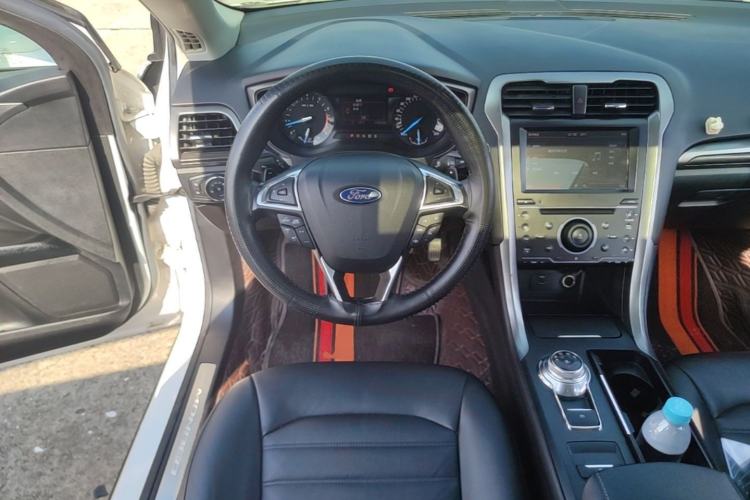 Used Ford Mondeo 2017 EcoBoost 180 Stylish Model Steering Wheel