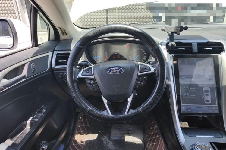 Used Ford Mondeo 2017 EcoBoost 180 Stylish Model Steering Wheel