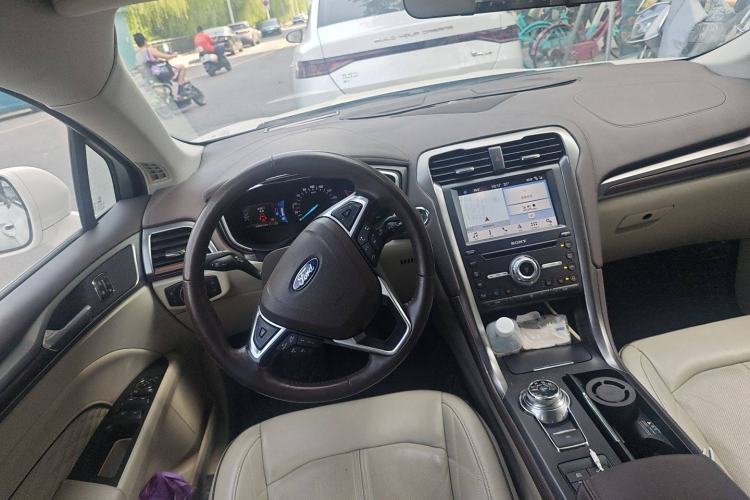 Used Ford Mondeo 2017 2.0L HEV ZhiZun Flagship Version Steering Wheel