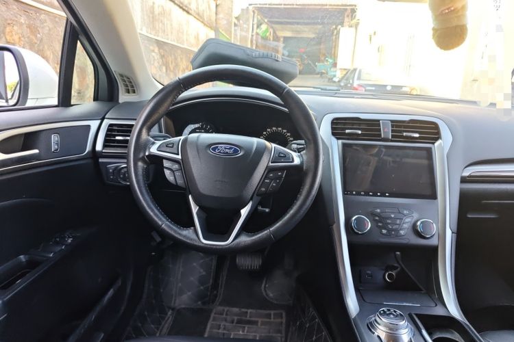 Used Ford Mondeo 2017 EcoBoost 180 Stylish Model Steering Wheel