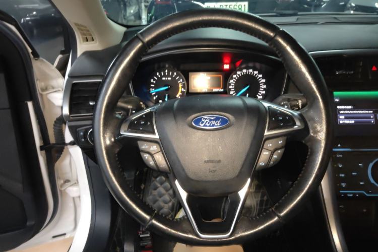 Used Ford Mondeo 2017 EcoBoost 180 Stylish Model Steering Wheel