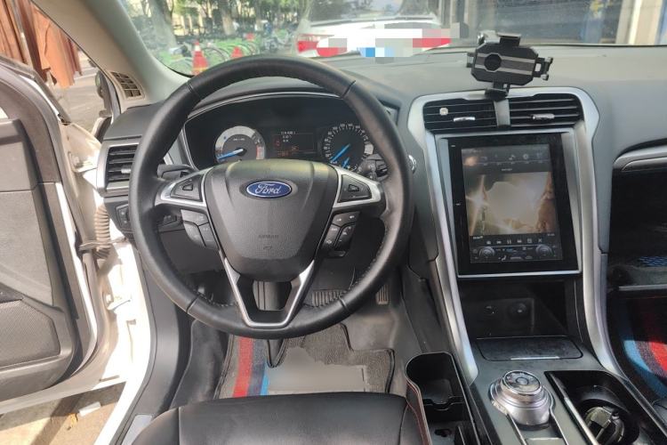Used Ford Mondeo 2017 EcoBoost 180 Stylish Model Steering Wheel