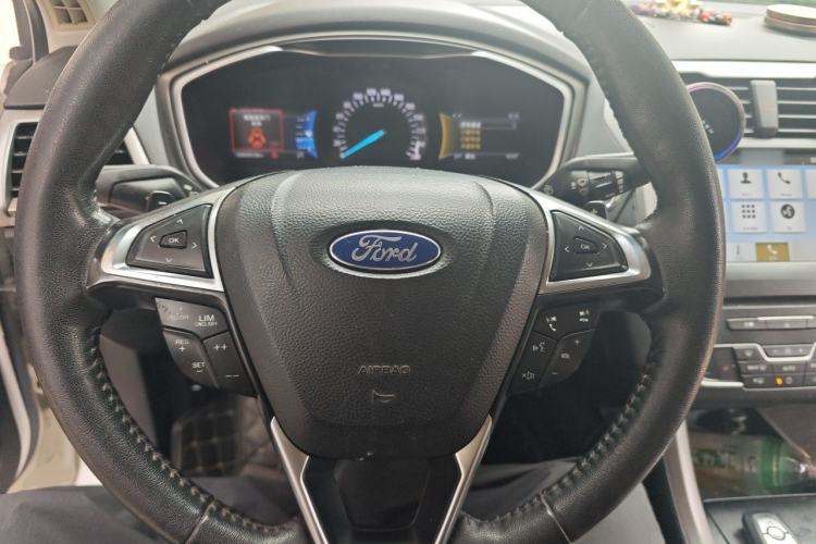 Used Ford Mondeo 2017 Restyled EcoBoost 180 Luxury Version Steering Wheel