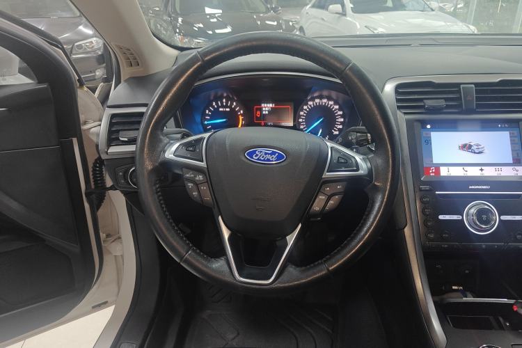Used Ford Mondeo 2017 EcoBoost 200 Stylish Model Steering Wheel