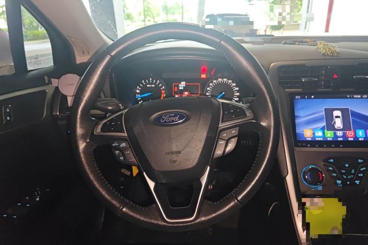 Used Ford Mondeo 2017 EcoBoost 180 Stylish Model Steering Wheel