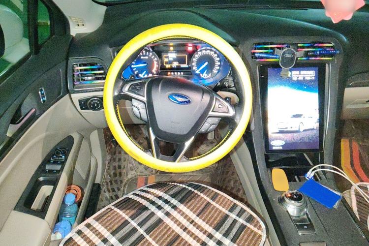Used Ford Mondeo 2017 EcoBoost 180 Stylish Model Steering Wheel