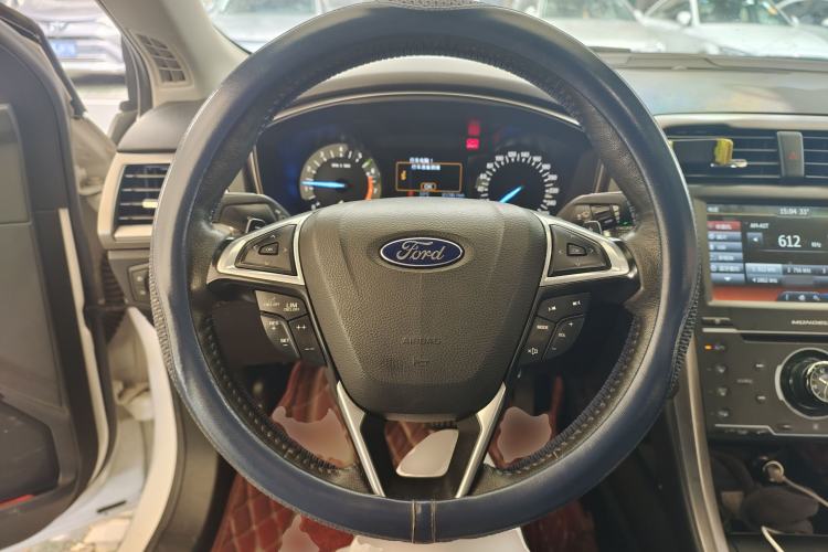 Used Ford Mondeo 2017 EcoBoost 180 Stylish Model Steering Wheel
