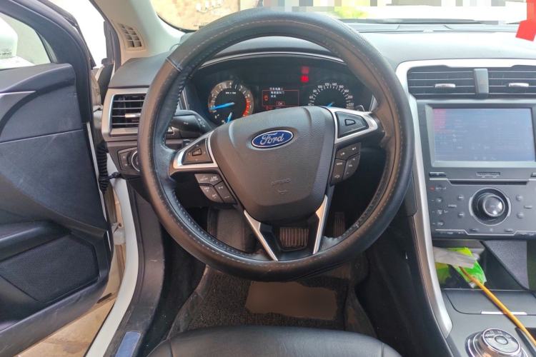 Used Ford Mondeo 2017 EcoBoost 180 Stylish Model Steering Wheel