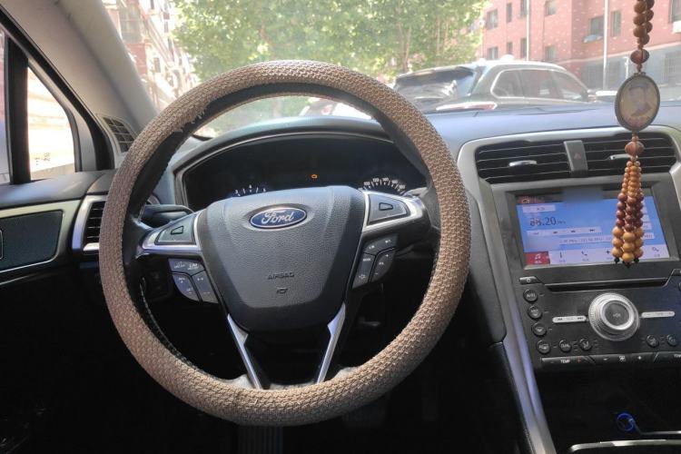 Used Ford Mondeo 2017 EcoBoost 180 Stylish Model Steering Wheel
