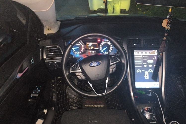 Used Ford Mondeo 2017 Facelifted EcoBoost 180 Fashion Edition Steering Wheel