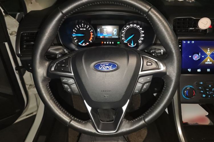 Used Ford Mondeo 2017 EcoBoost 180 Stylish Model Steering Wheel