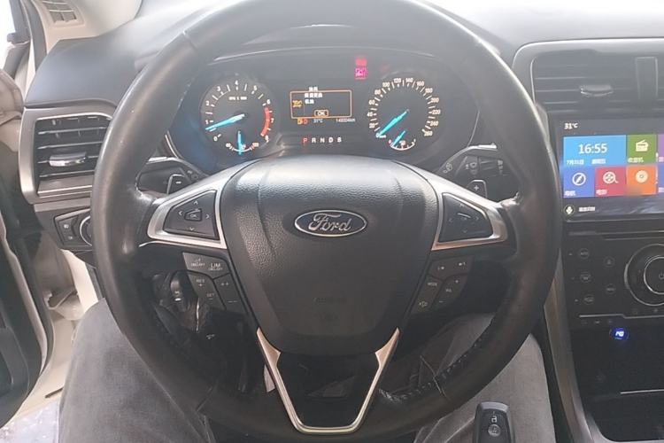 Used Ford Mondeo 2017 EcoBoost 200 Stylish Model Steering Wheel