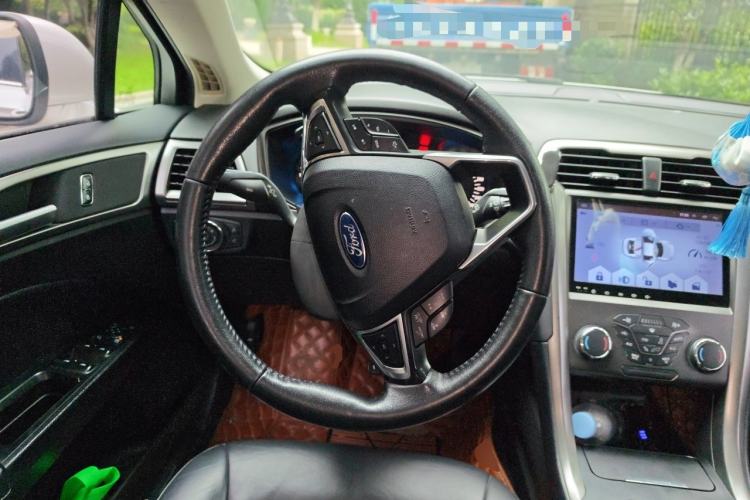 Used Ford Mondeo 2017 EcoBoost 180 Stylish Model Steering Wheel