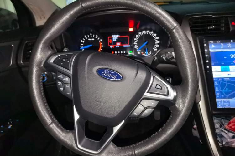Used Ford Mondeo 2017 EcoBoost 180 Stylish Model Steering Wheel