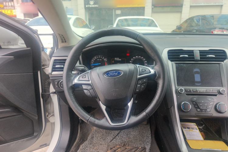 Used Ford Mondeo 2017 EcoBoost 180 Stylish Model Steering Wheel