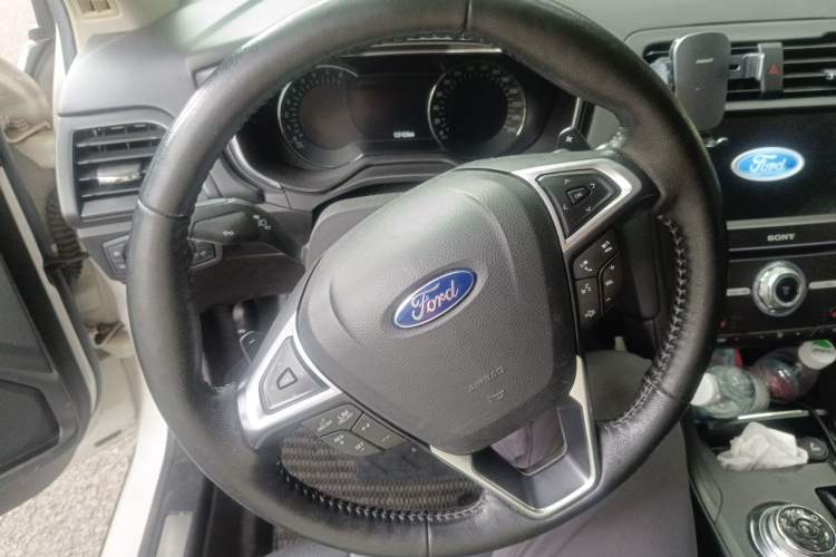 Used Ford Mondeo 2017 EcoBoost 245 Luxury Sport Model Steering Wheel