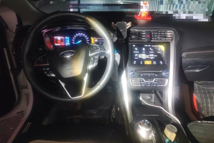 Used Ford Mondeo 2017 Facelifted EcoBoost 200 Luxury Version Steering Wheel